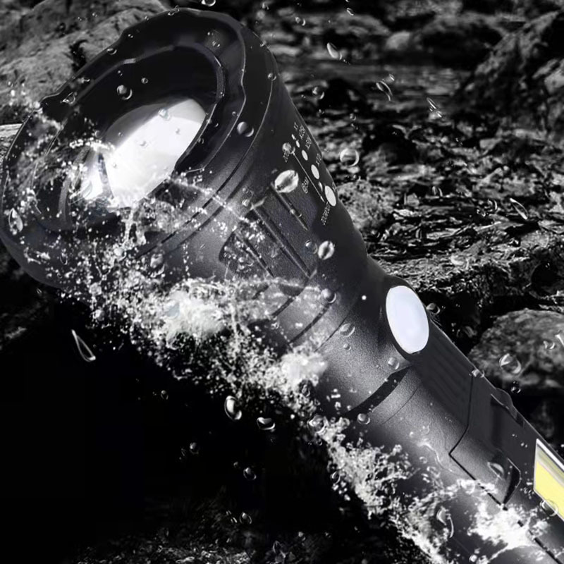 Zoomable light LED beads rechargeable flashlight